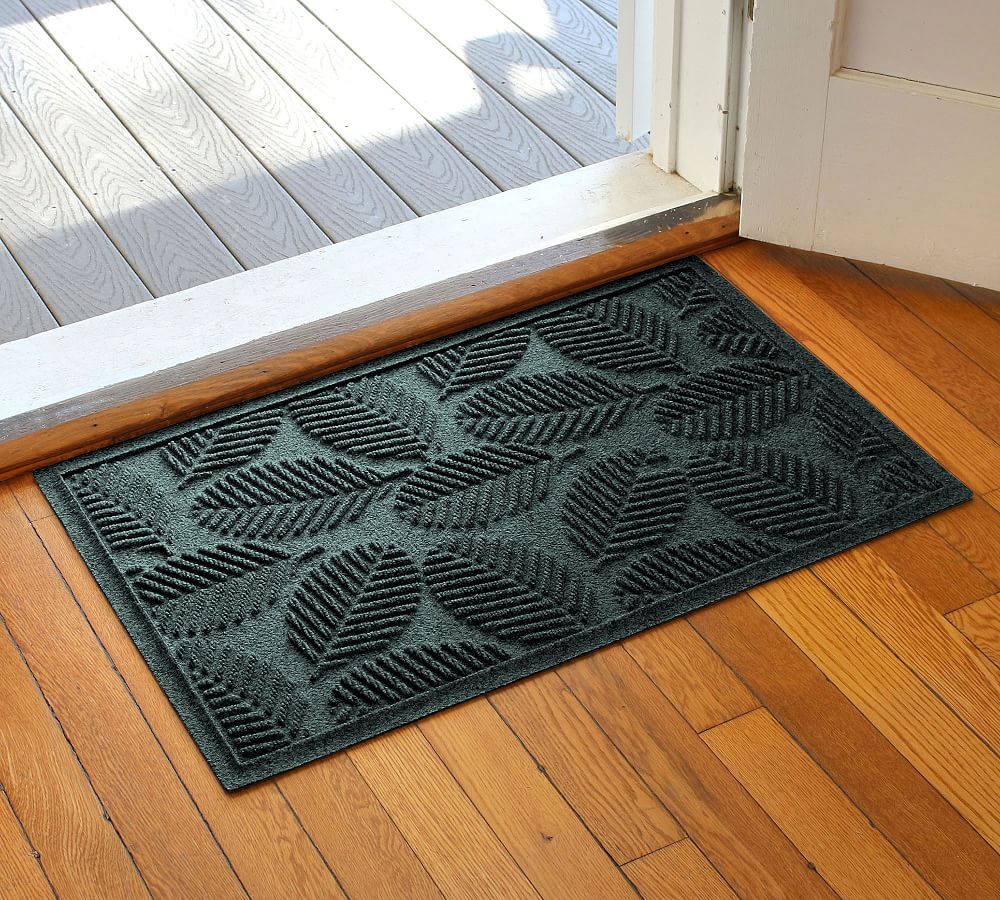 Entryways Sunburst Recycled Rubber Doormat