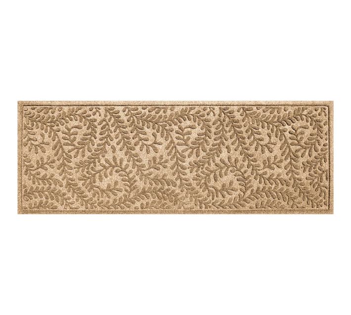 https://assets.pbimgs.com/pbimgs/rk/images/dp/wcm/202332/1117/waterhog-boxwood-doormat-o.jpg