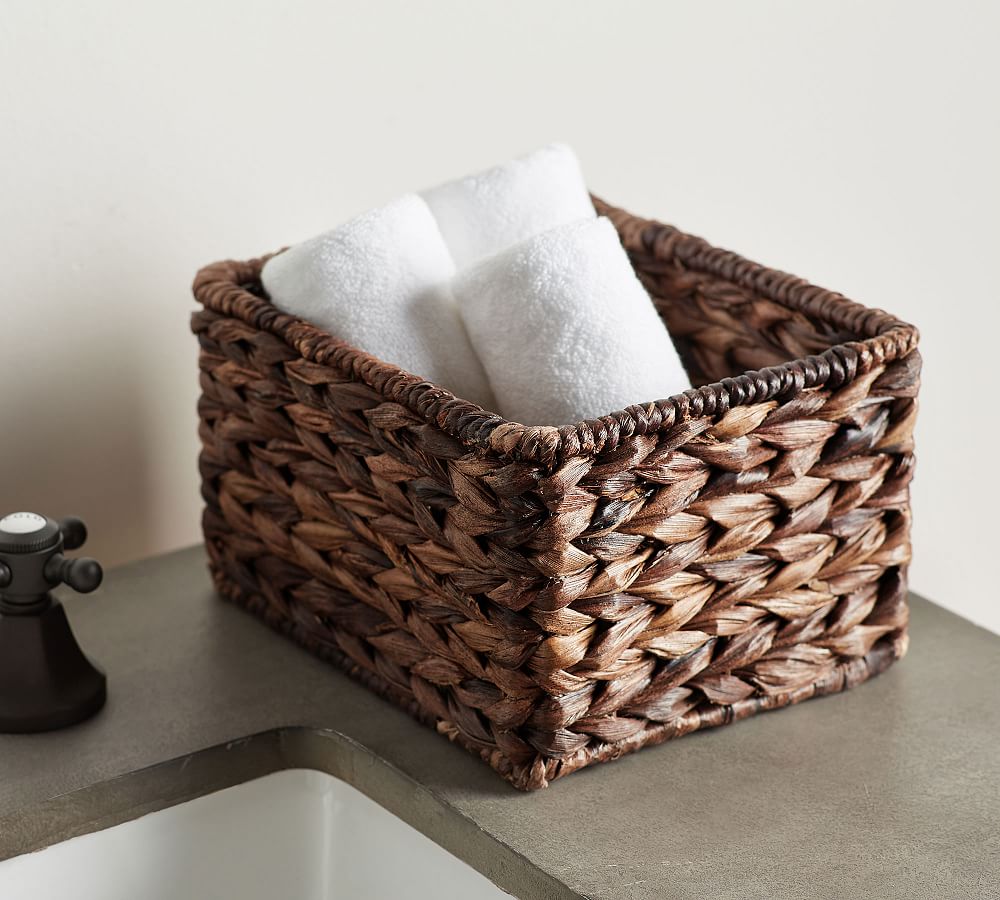 Seagrass Handcrafted Toilet Paper Holder: Pottery Barn Reviews