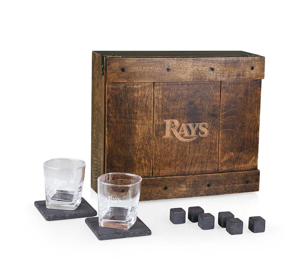 https://assets.pbimgs.com/pbimgs/rk/images/dp/wcm/202332/1266/mlb-whiskey-oak-gift-box-set-for-2-l.jpg