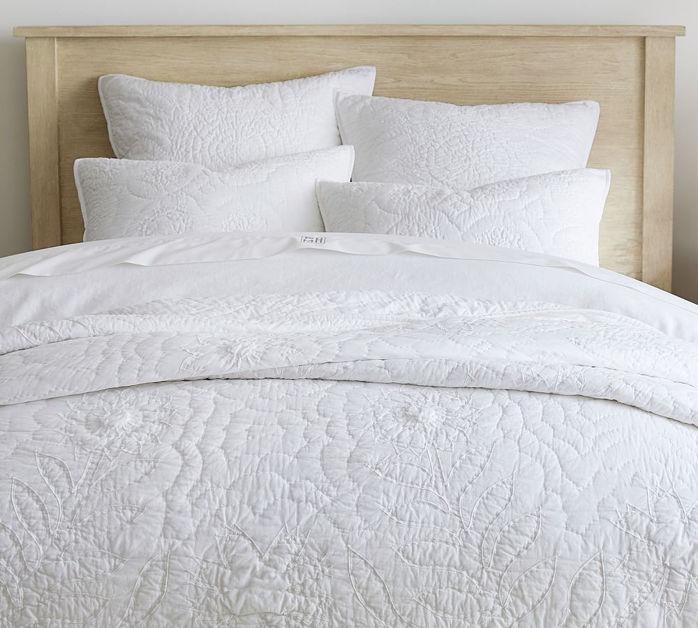 OPEN BOX Lilo Cotton Handcrafted Quilt Pottery Barn