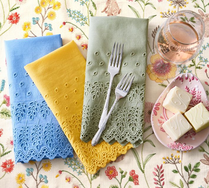 set of 4 organic citrus cloth napkins — Hearth and Harrowset of 4 organic  citrus cloth napkins