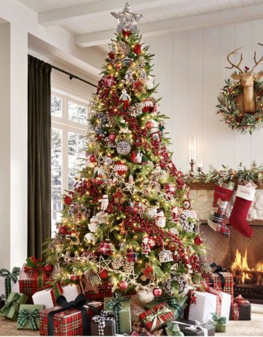 Holiday Decorations & Christmas Decorations | Pottery Barn