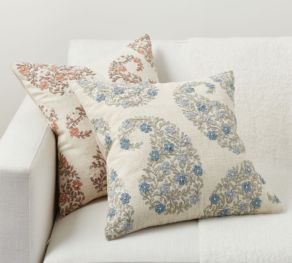 Pottery barn blue discount pillows