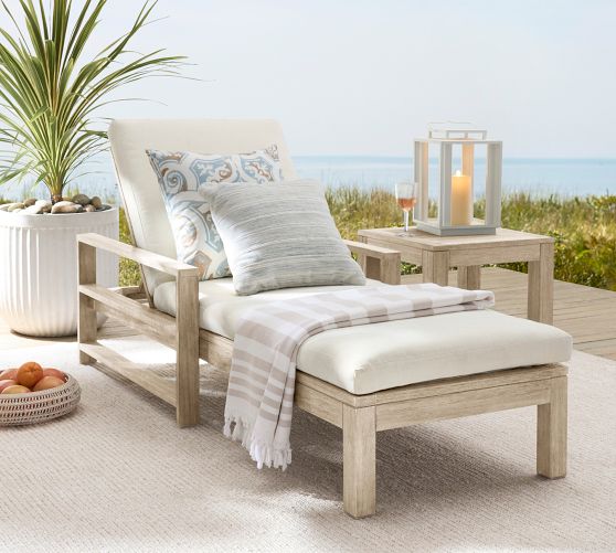 Outdoor chaise outlet lounge