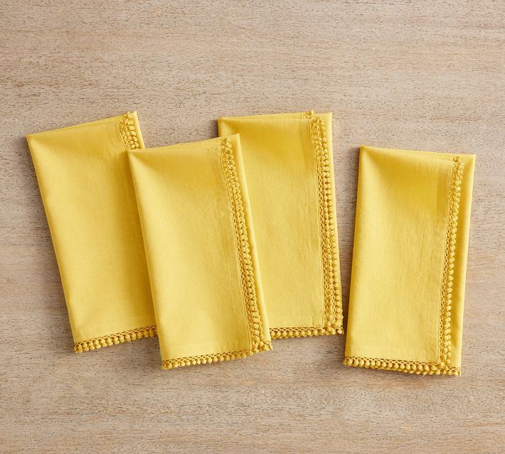 Set of 6 Yellow Vintage Cloth Napkins with Lace – newdsalem