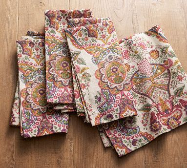 set of 4 organic dainty flower cloth napkins — Hearth and Harrowset of 4  organic dainty flower cloth napkins