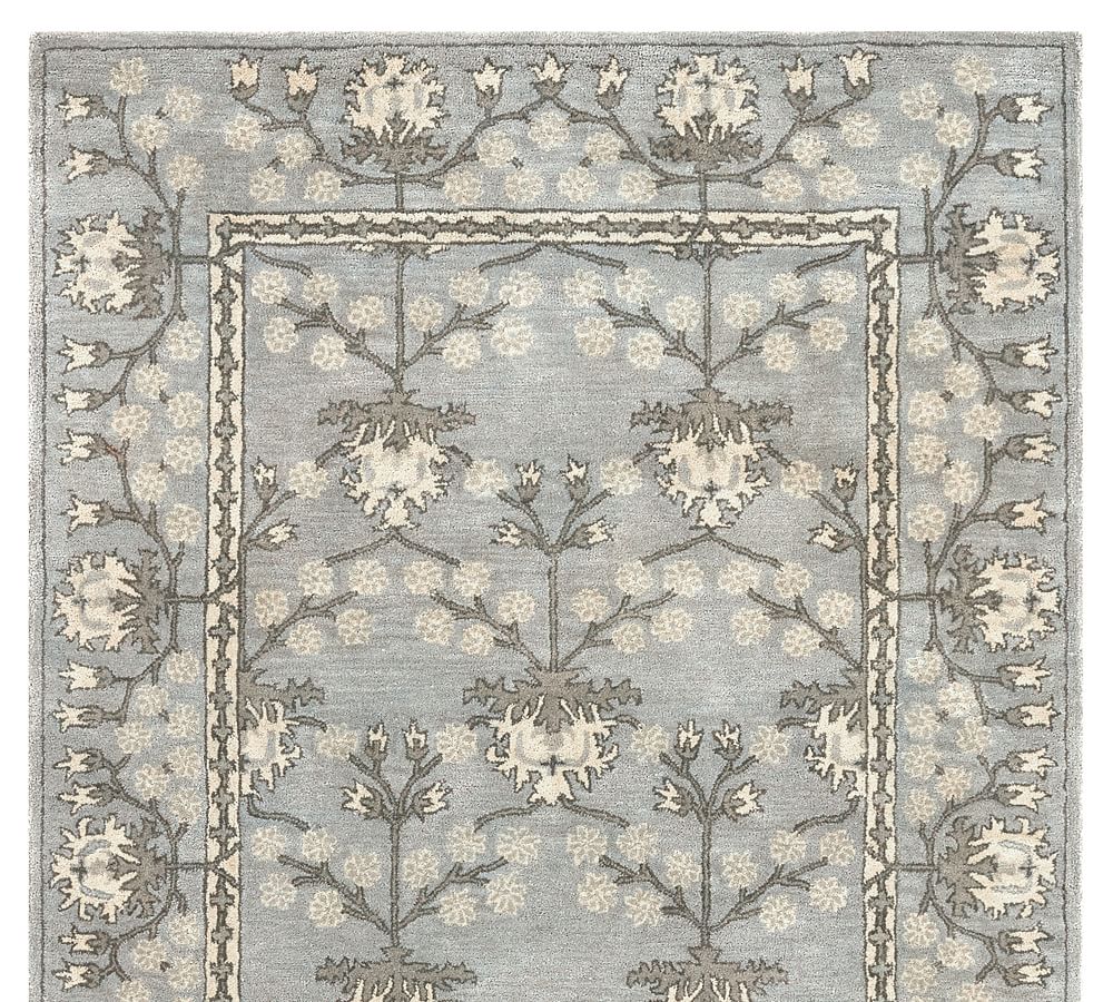 Kennedy Persian-Style Hand-Tufted Wool Rug