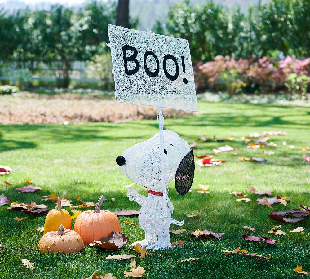 Peanuts&#8482; Lit Snoopy&#8482; With Boo Sign
