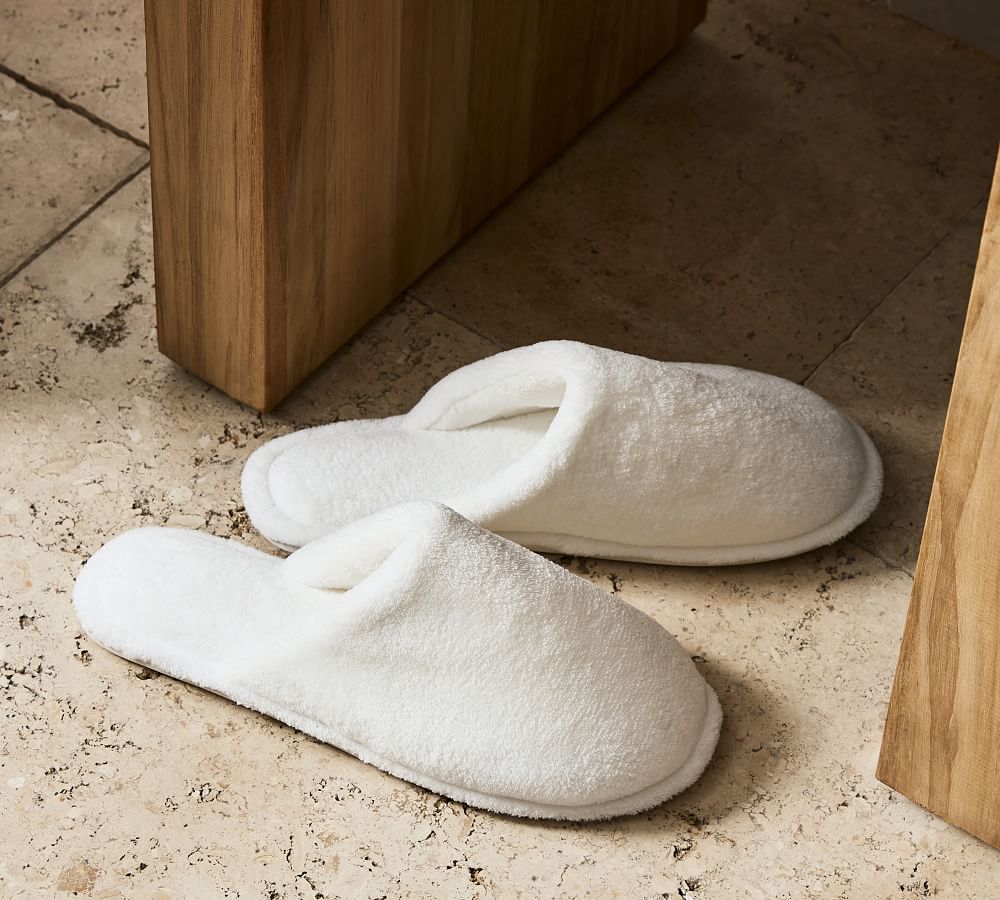 Pottery barn mens on sale slippers