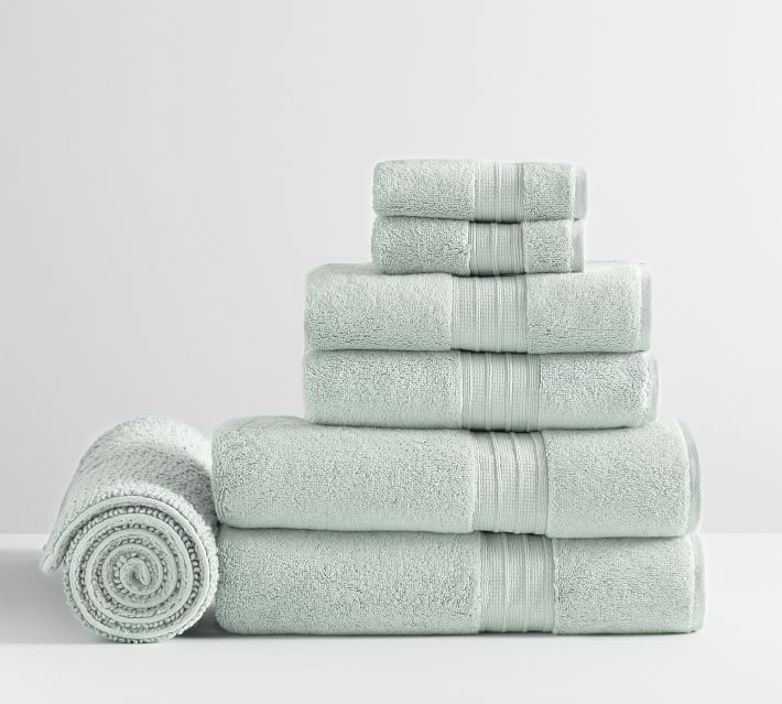 Chambers® Hydrocotton 600-Gram Bath Towels