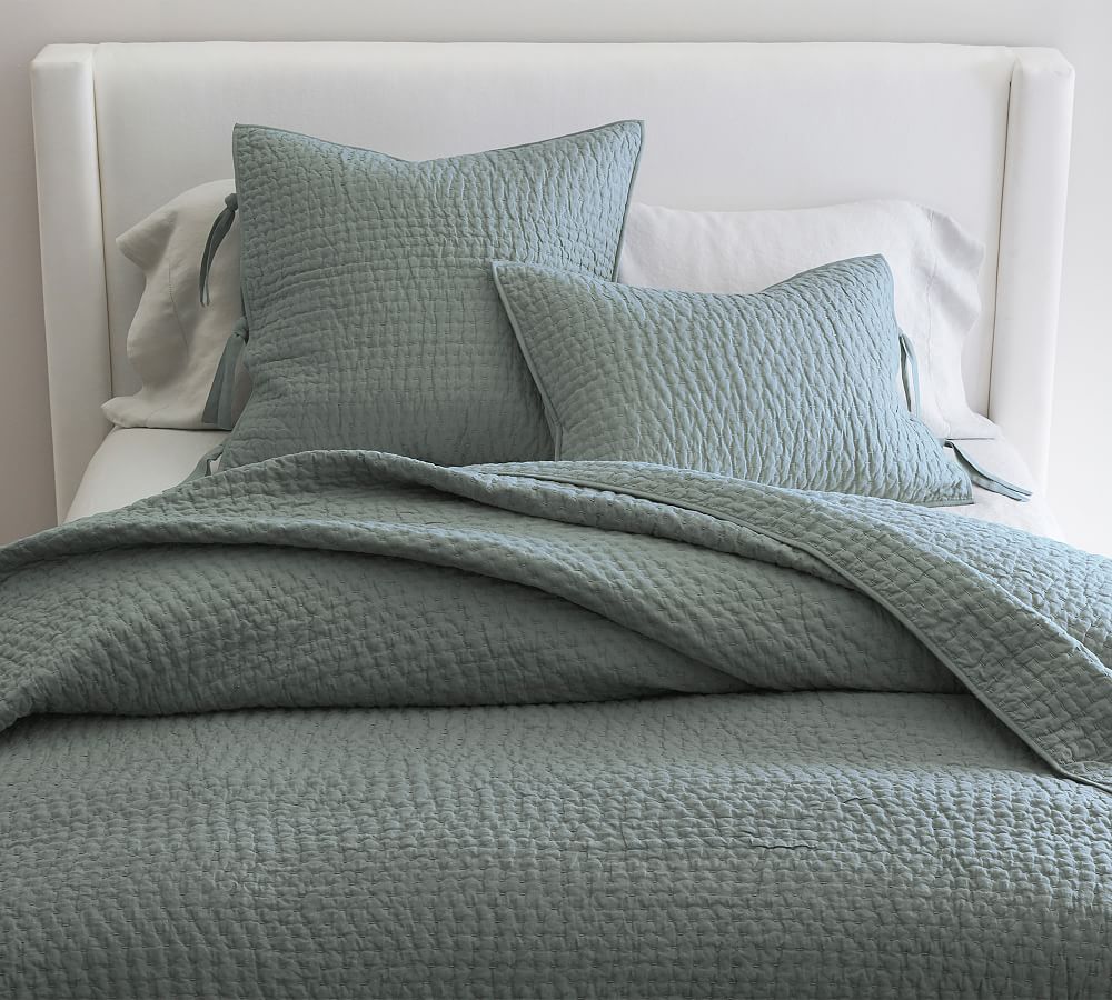 Pick-Stitch Handcrafted Cotton/Linen Quilt- King/Cal King