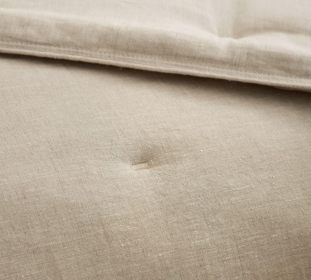 https://assets.pbimgs.com/pbimgs/rk/images/dp/wcm/202352/0020/belgian-flax-linen-comforter-shams-10-l.jpg