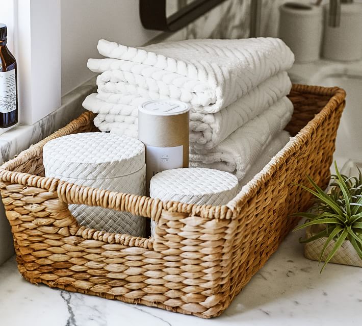 Savannah Handwoven Seagrass Lidded Underbed Basket