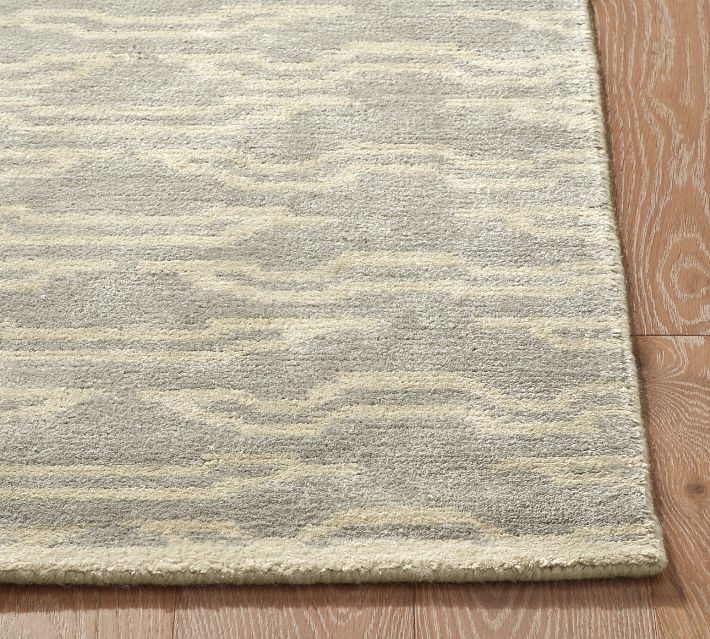 Andrade Tufted Rug