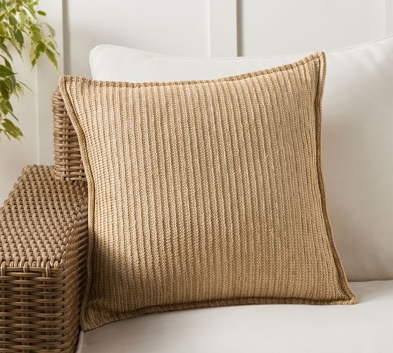 Black friday outlet throw pillows