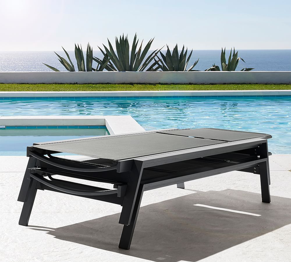 Metal outdoor chaise discount lounge