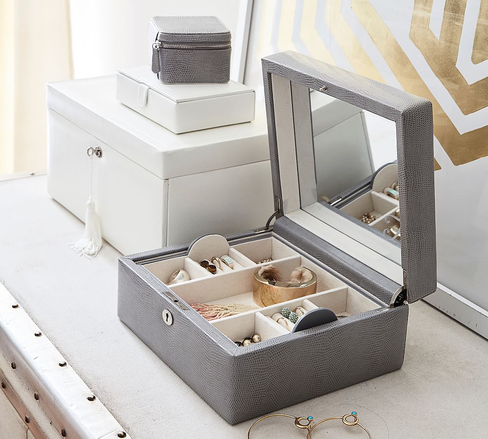 Pottery barn travel deals jewelry box