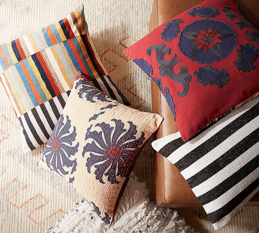 Striped pillows 2024 pottery barn