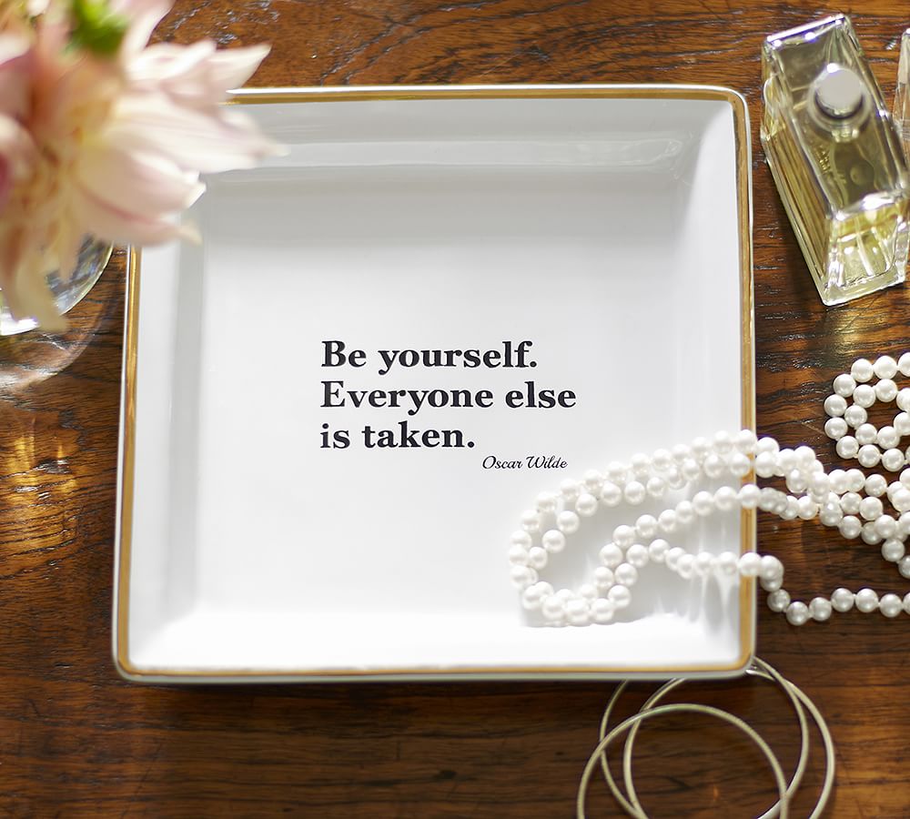 Quote Tray