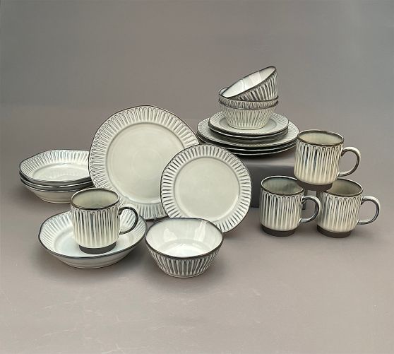 Puebla 16 Piece Dinnerware Set