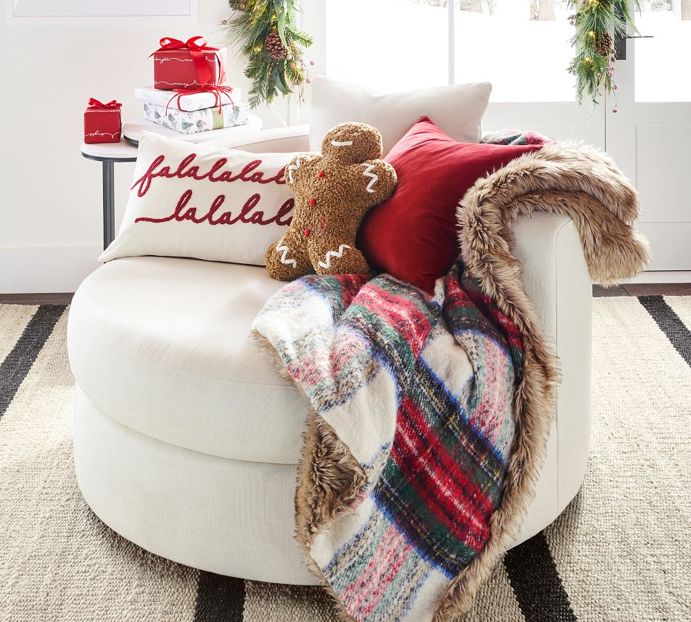 Gingerbread throw outlet pillows