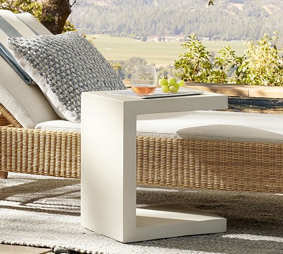 Pomona Concrete Outdoor C-Table
