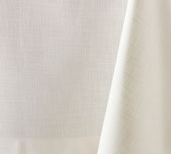 Caterer's Box Rectangular Tablecloth | Pottery Barn
