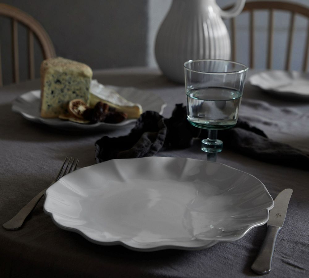 Rosa Stoneware Dinner Plates - Set of 4