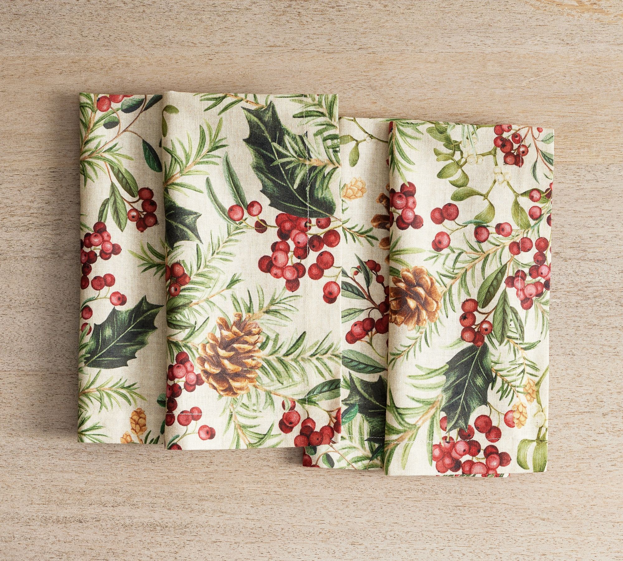 Holly Berry Napkins - Set of 4