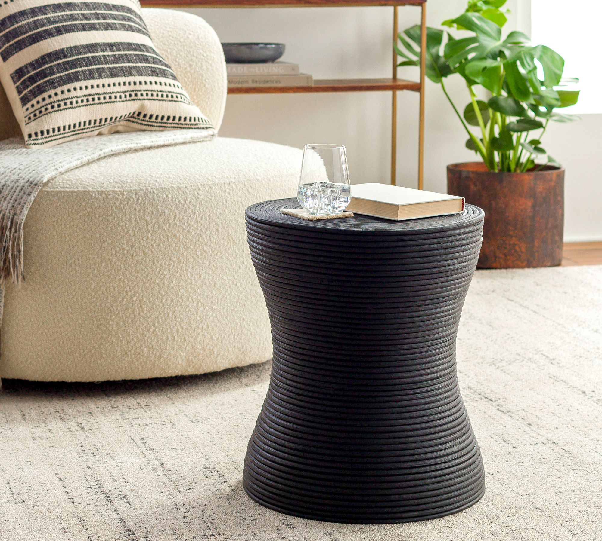 Everly Round Rattan Accent Table (16")