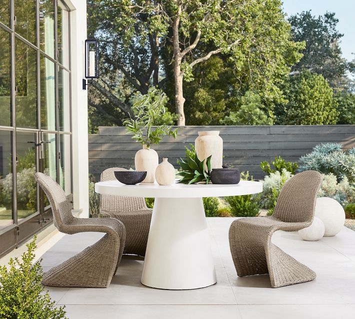 Pomona Concrete Round Outdoor Dining Table (26"-51") | Pottery Barn