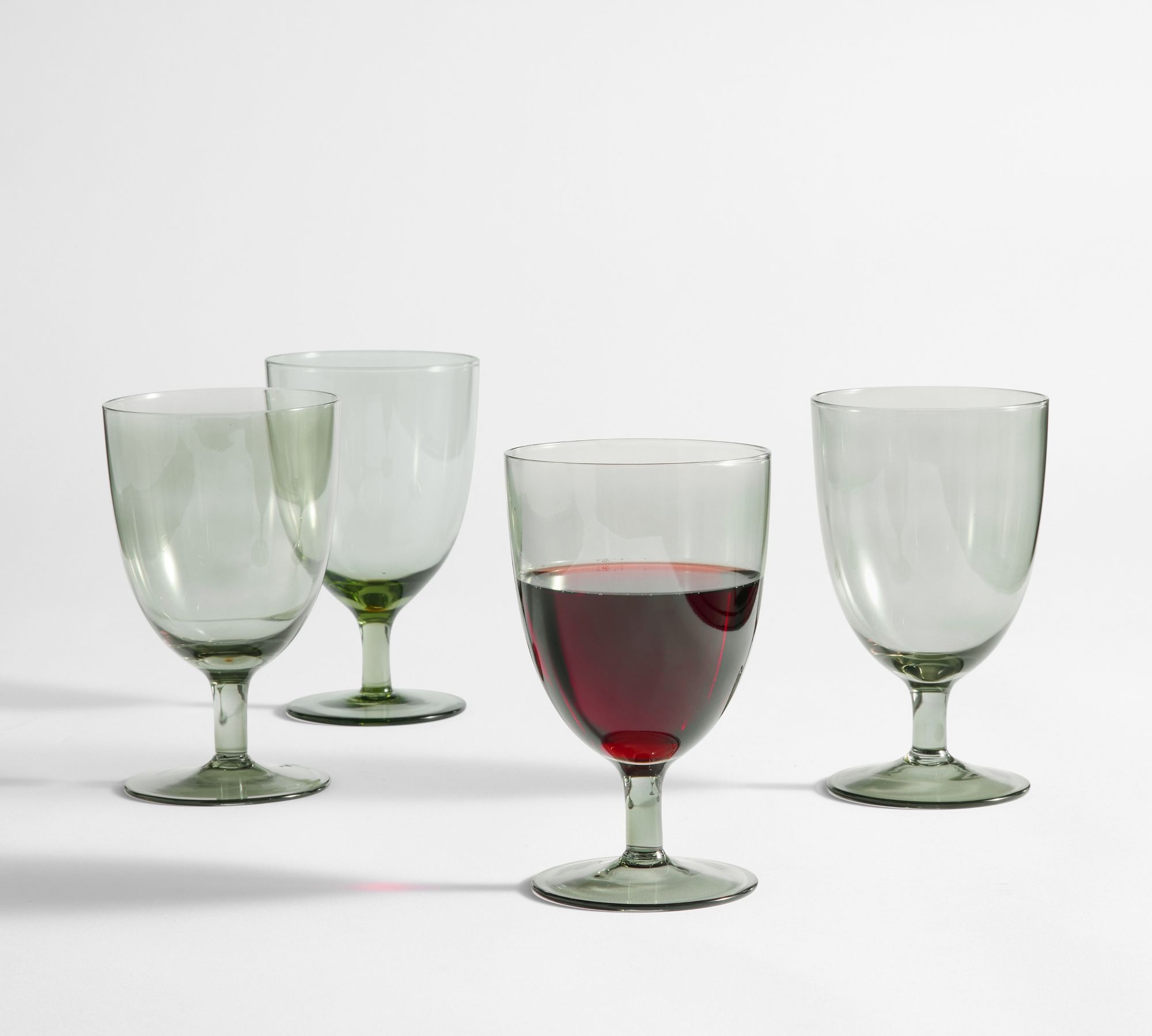 Arlo Footed Wine Glasses