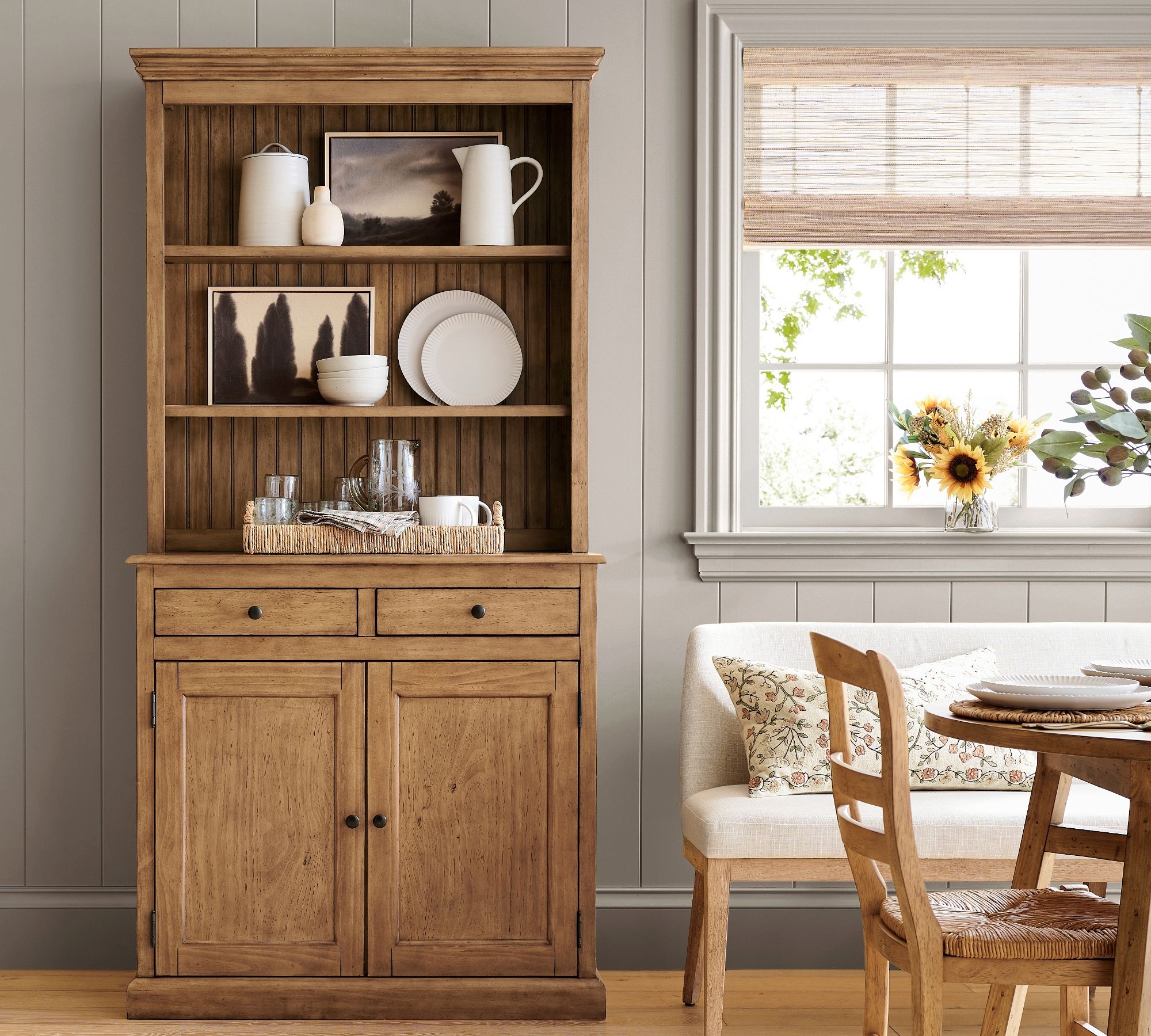 Heritage Farmhouse Buffet With Hutch (41")