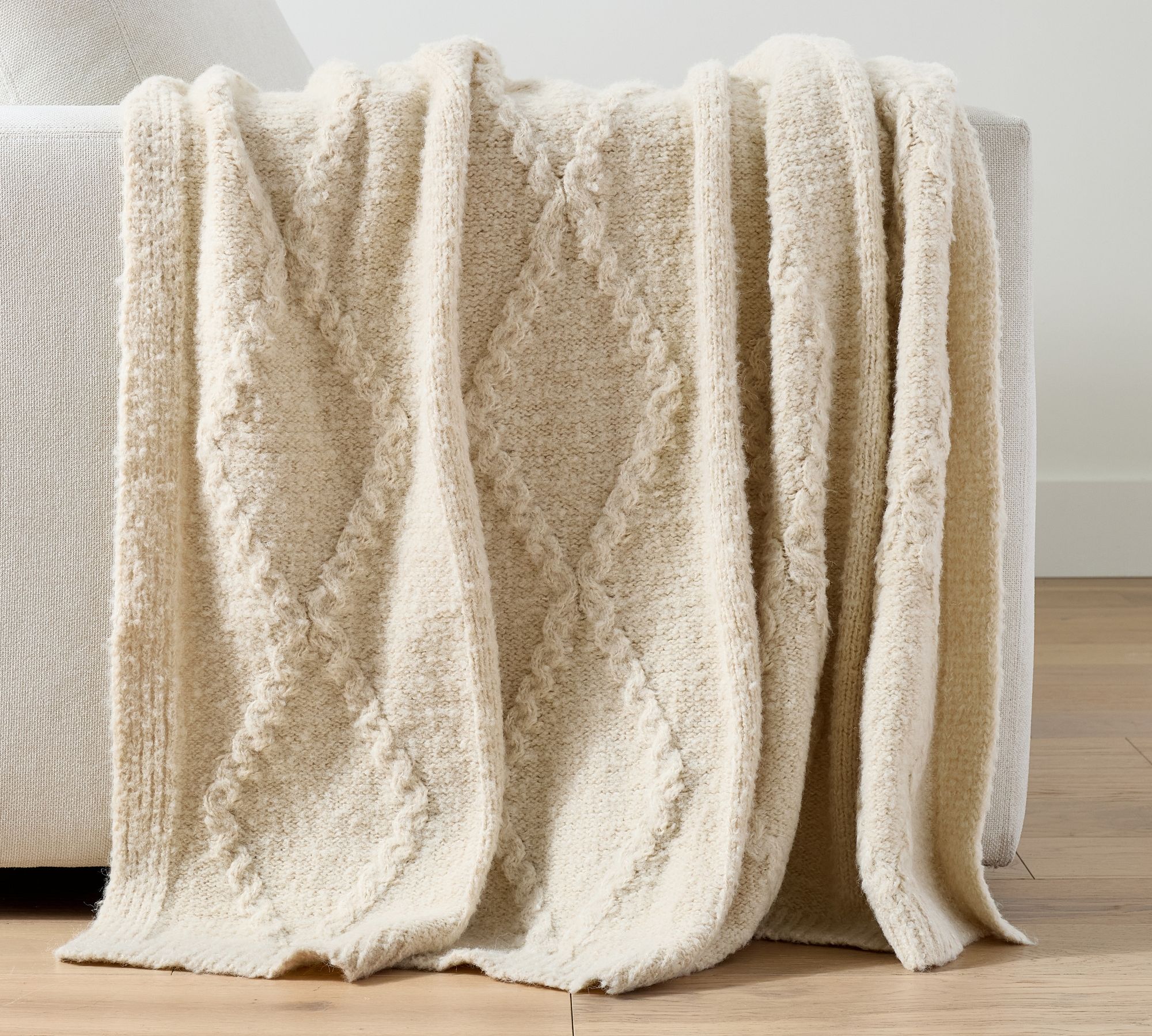 Diamond Cable Knit Throw