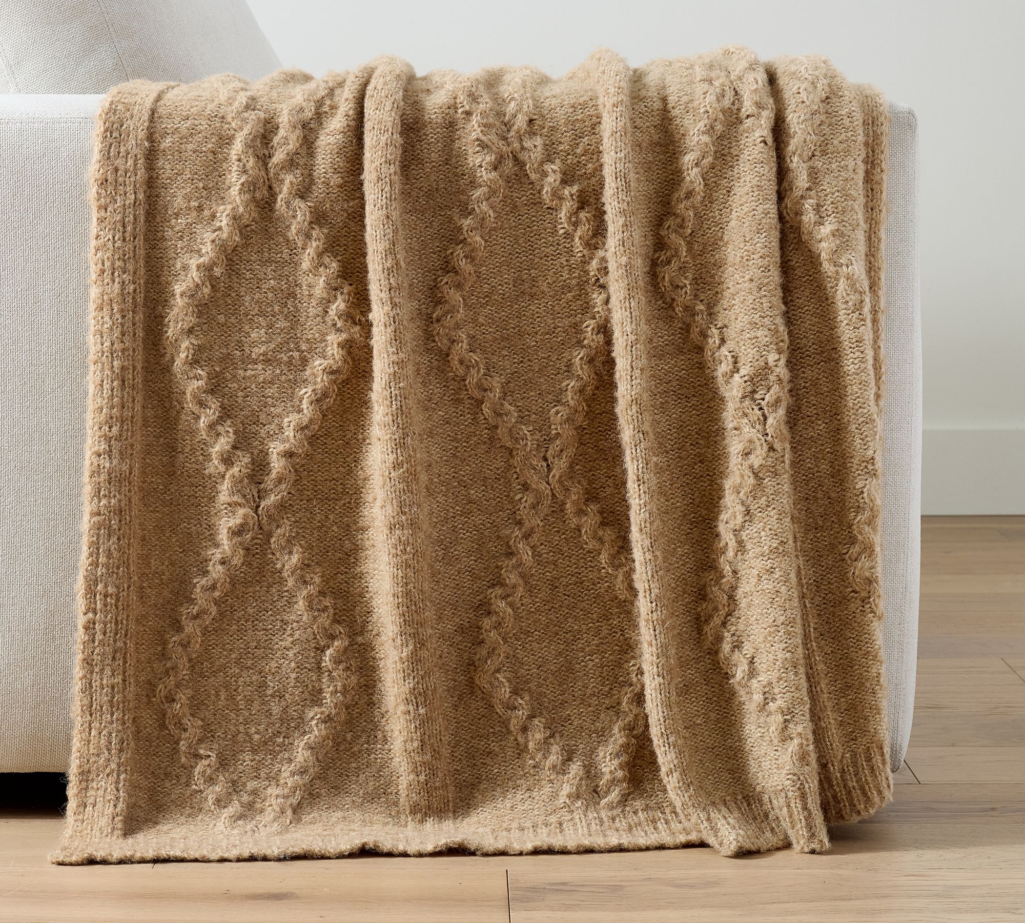 Diamond Cable Knit Throw