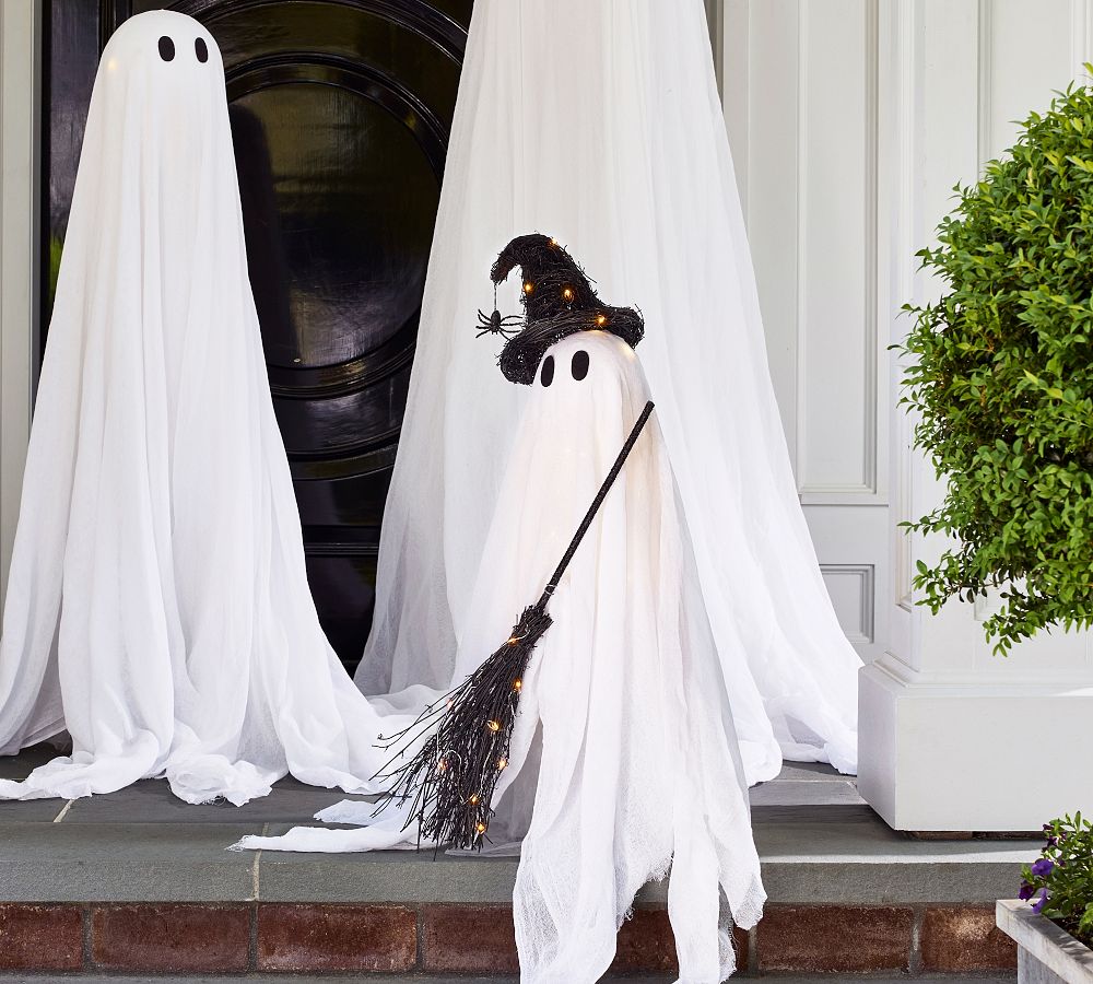 Lit Ghost Witch | Pottery Barn