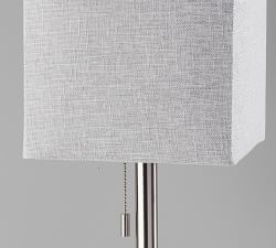 Ellis Metal Table Lamp (18&quot;)