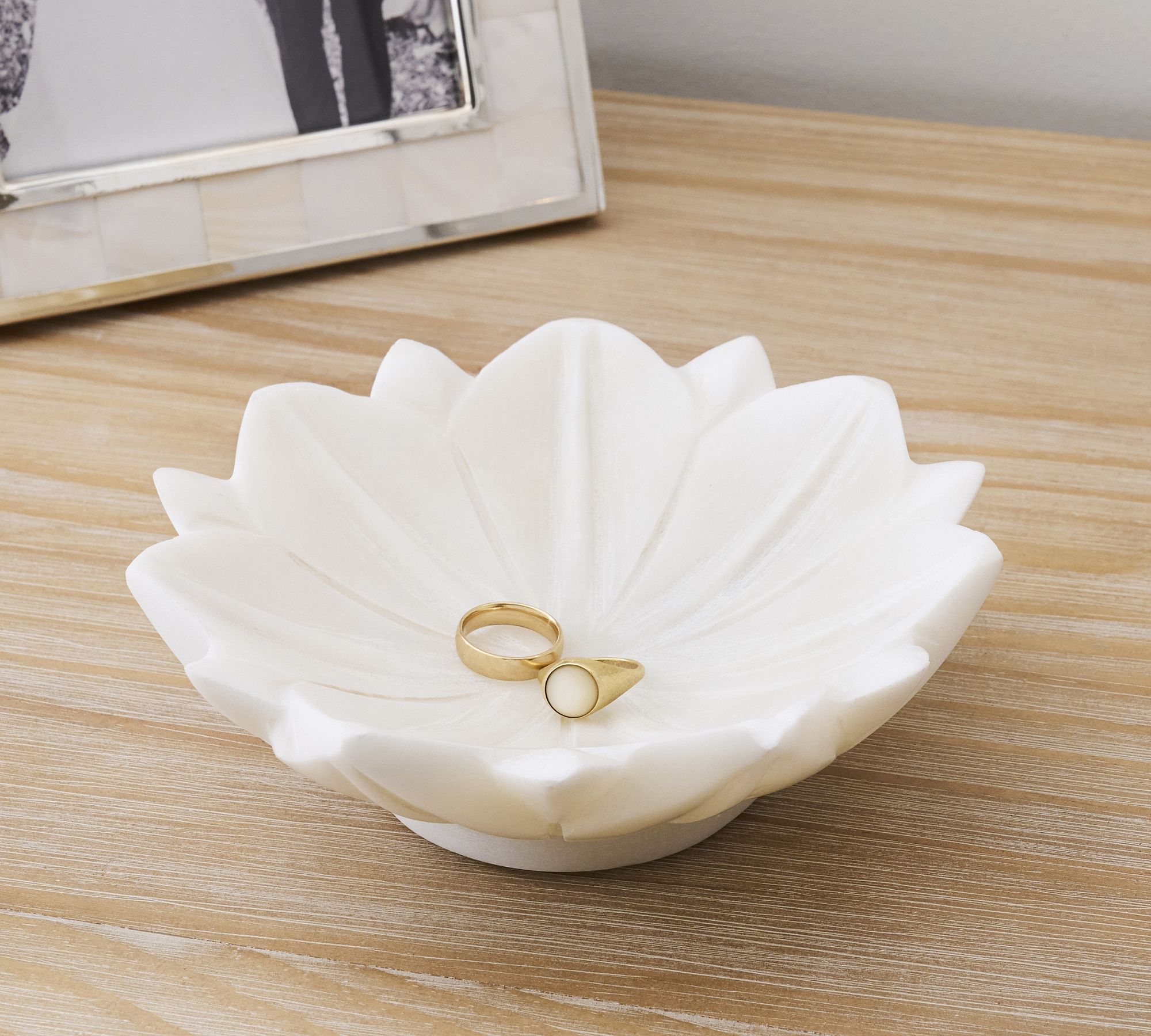 Handcrafted Marble Lotus Bowl