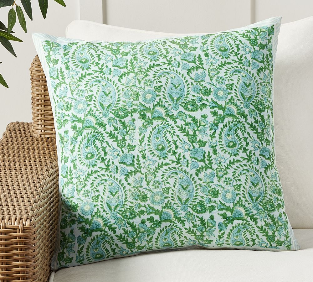 Pottery Barn Outdoor Pillowsnull