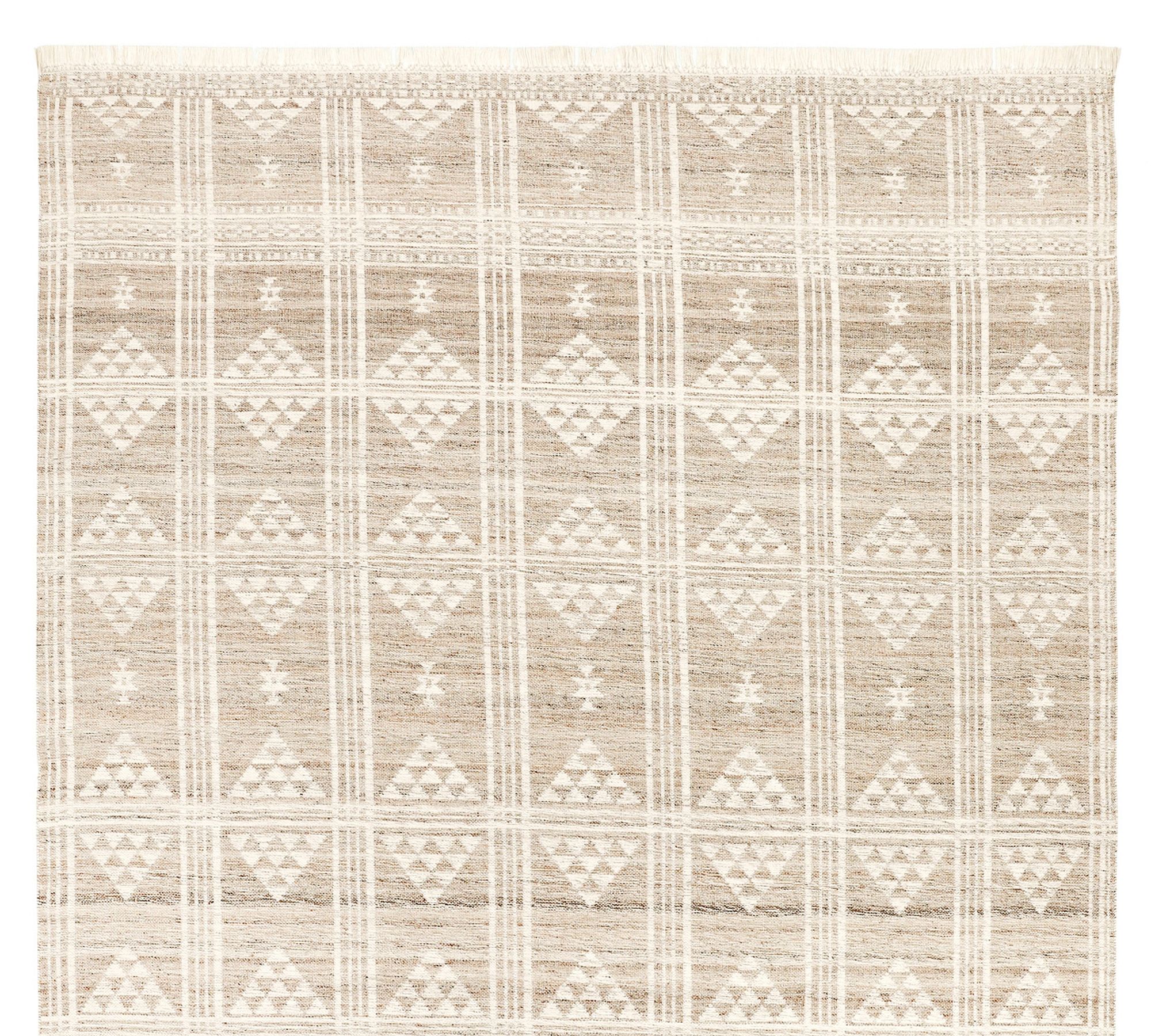 Mila Outdoor Rug Swatch - Free Returns Within 30 Days