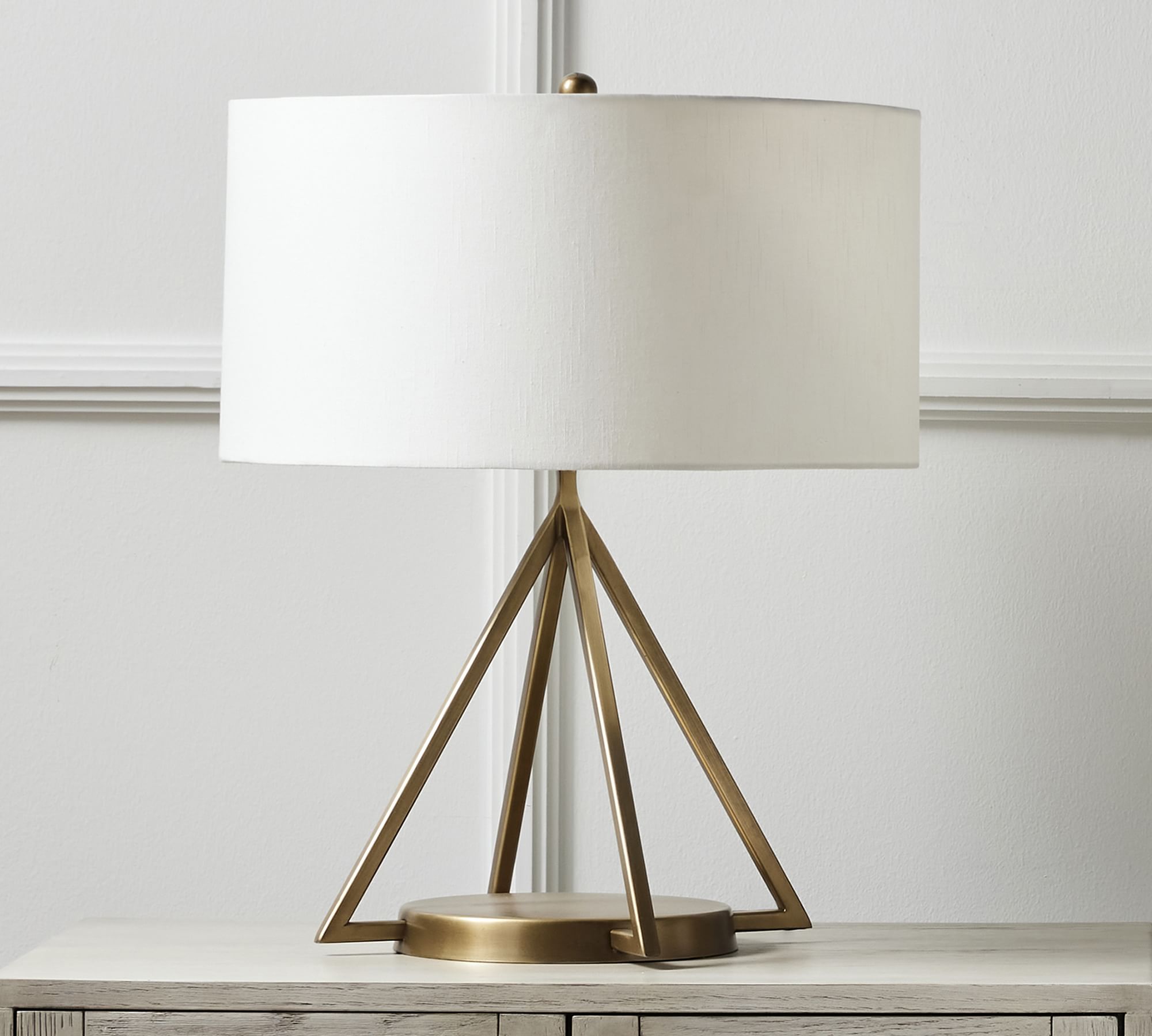 Porter Table Lamp (22")