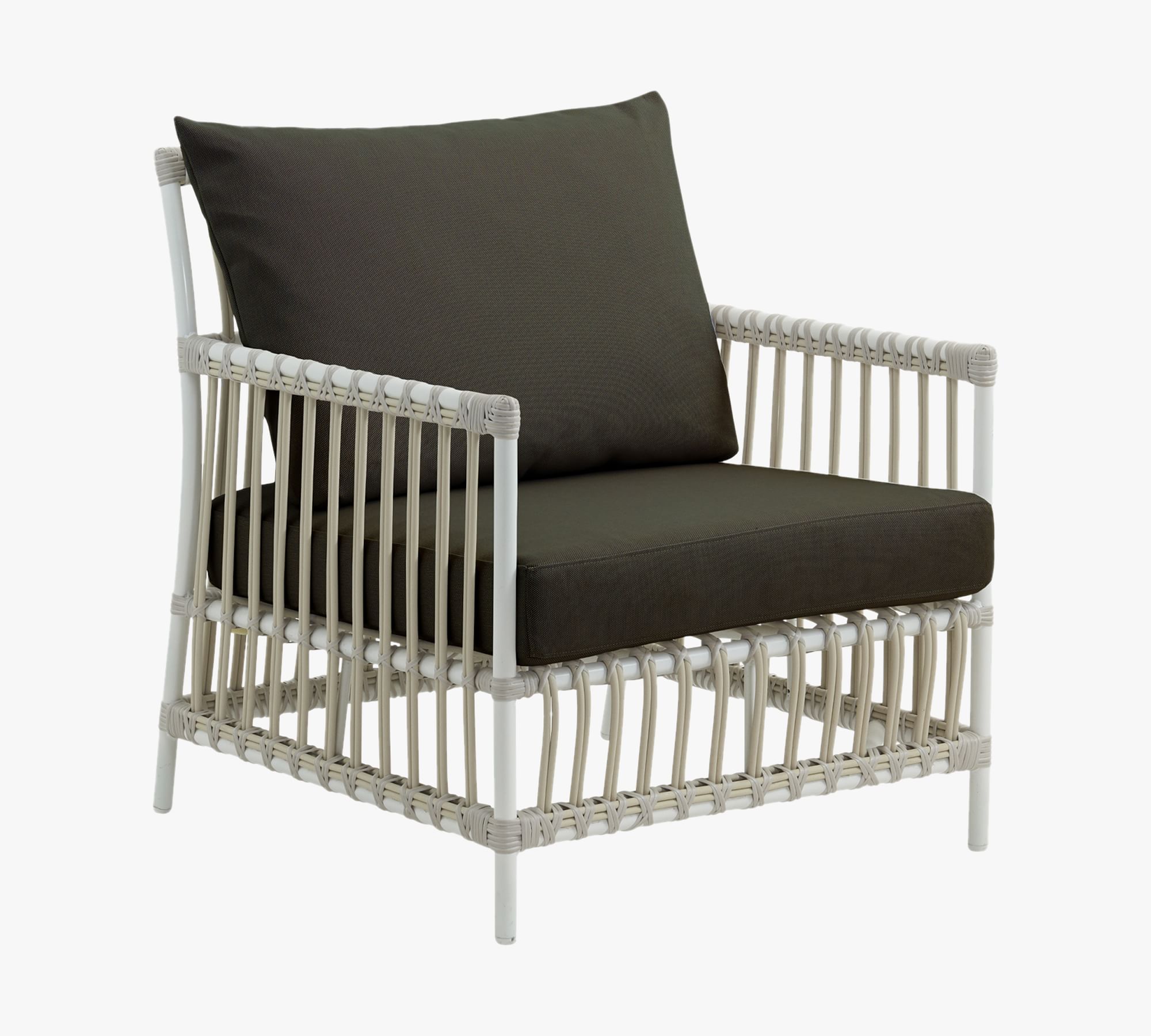 Caroline Alu-Rattan Outdoor Lounge Chair