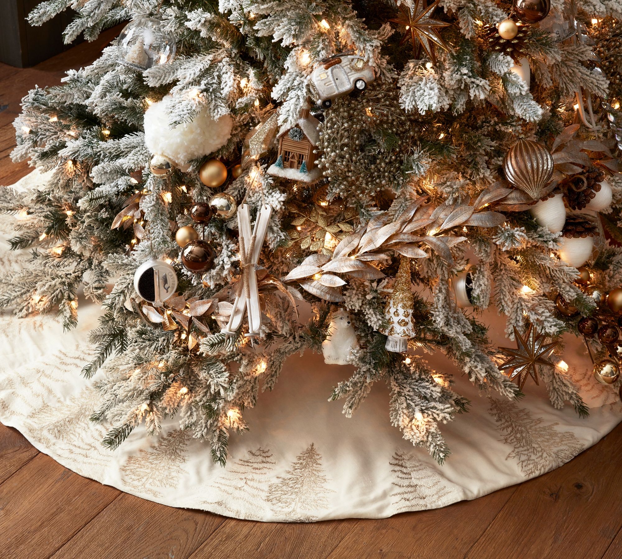 Rustic Forest Tree Skirt