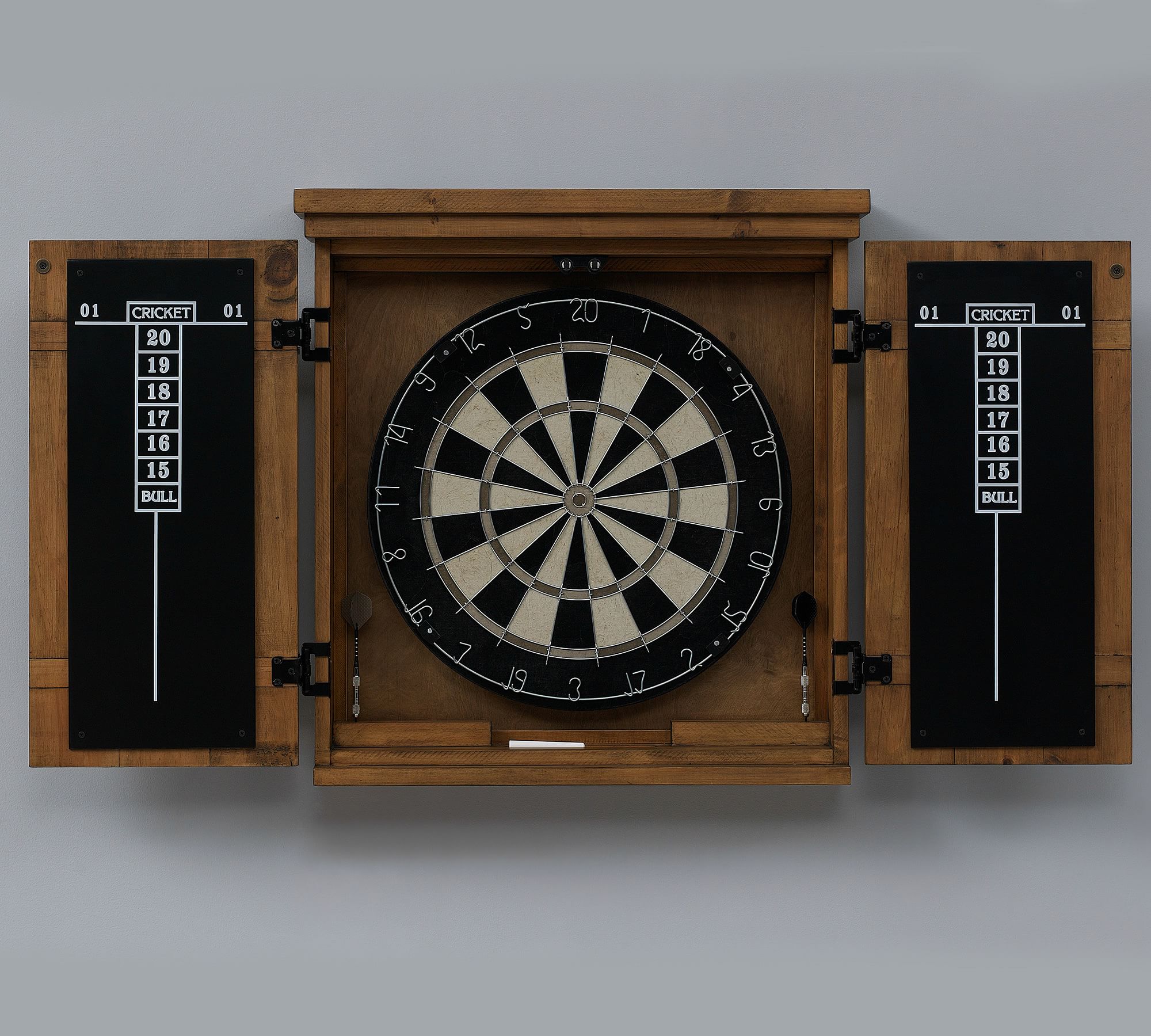 Rustic Dartboard Set