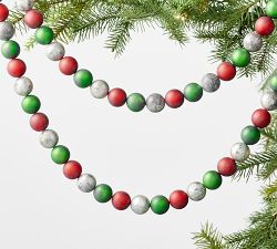 Mercury Red &amp; Green Beaded Garland