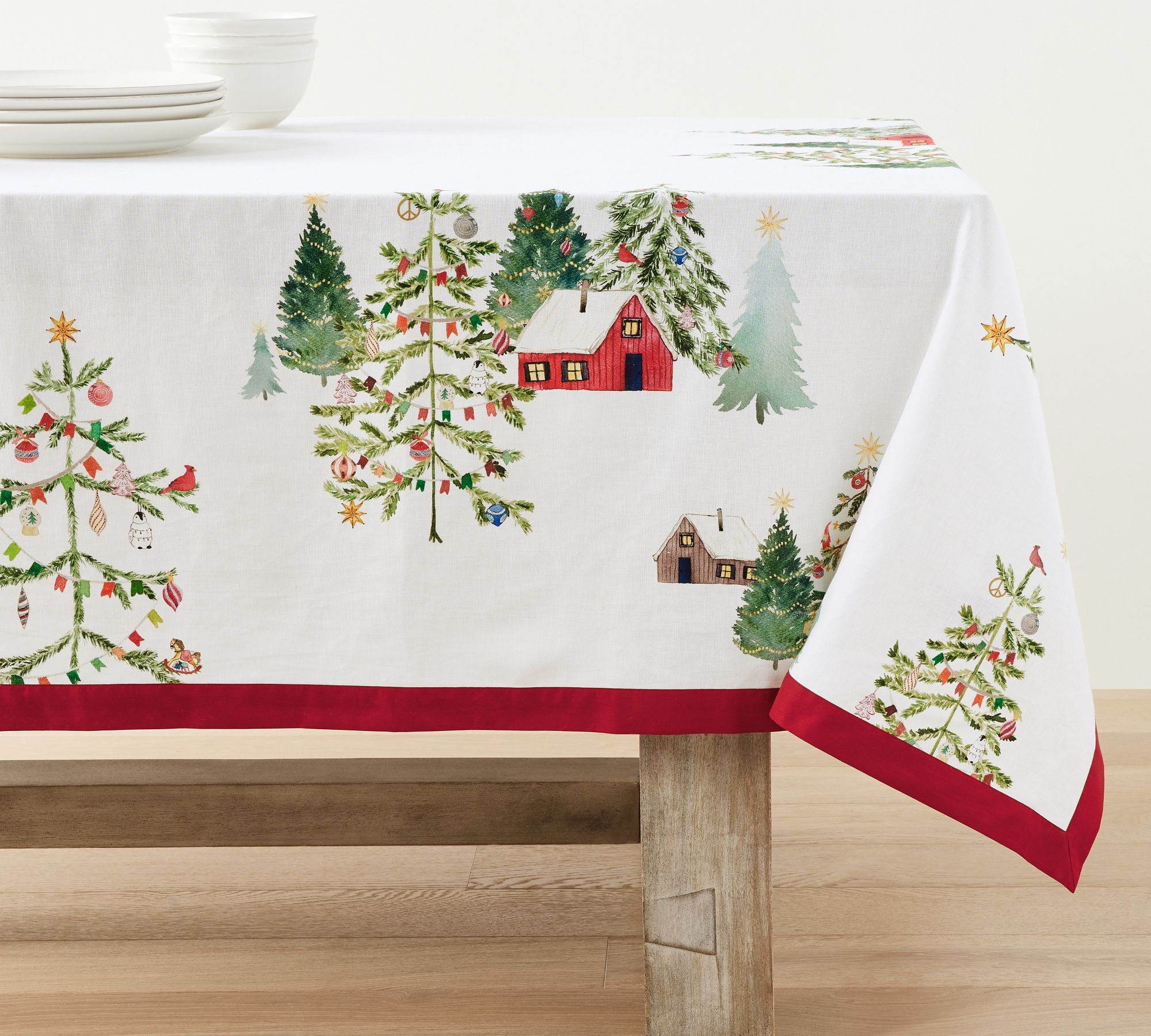 Christmas in the Country Cotton/Linen Tablecloth