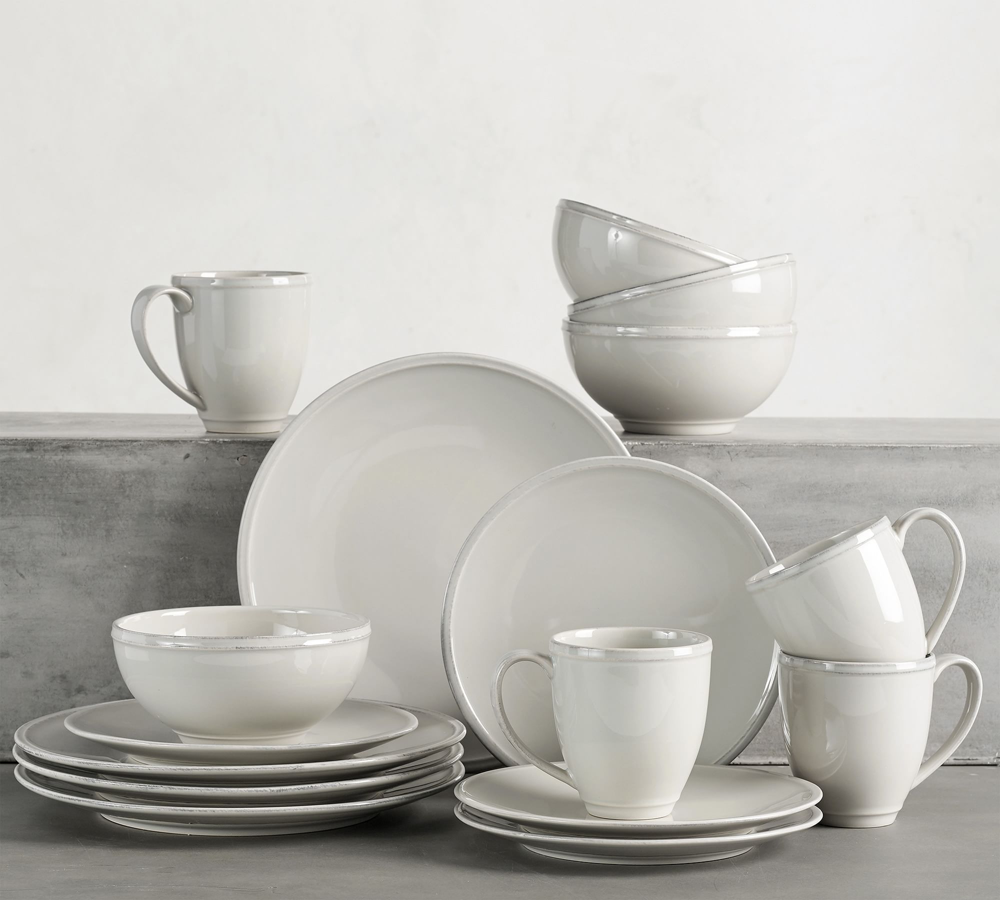 Costa Nova Friso 16-Piece Dinnerware Set