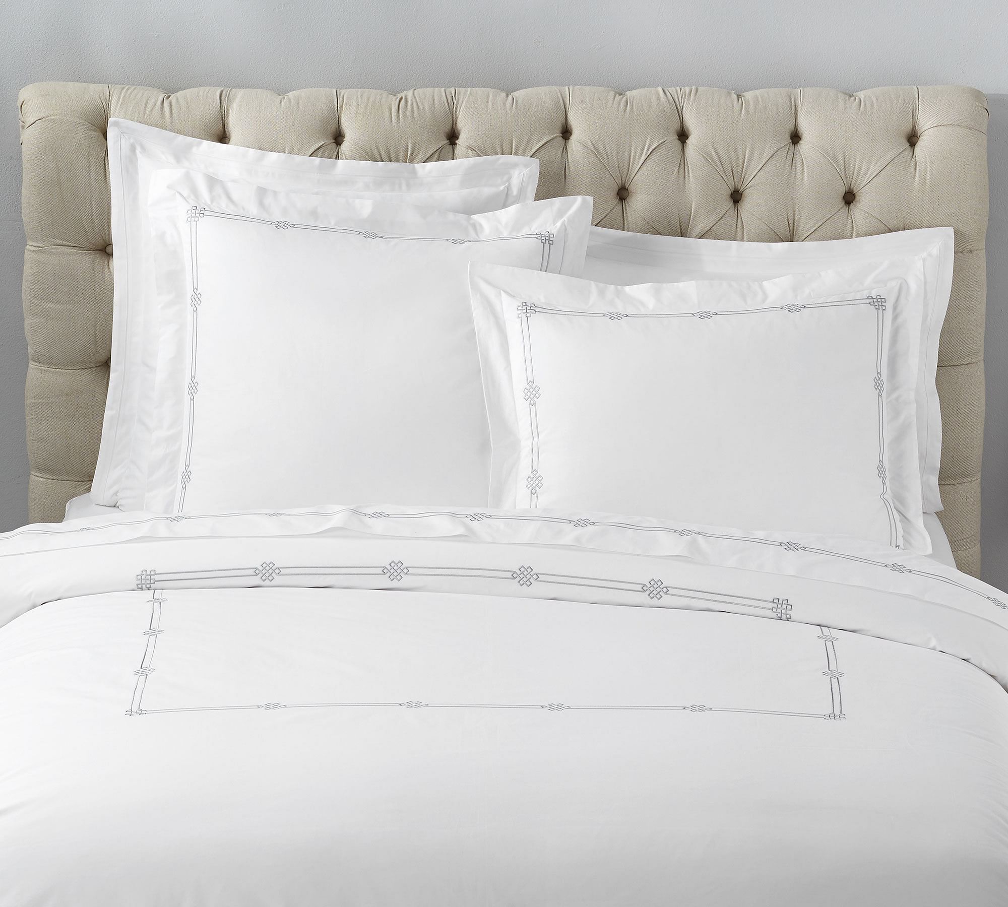 Open Box: Emilia Embroidered Organic Percale Duvet Cover