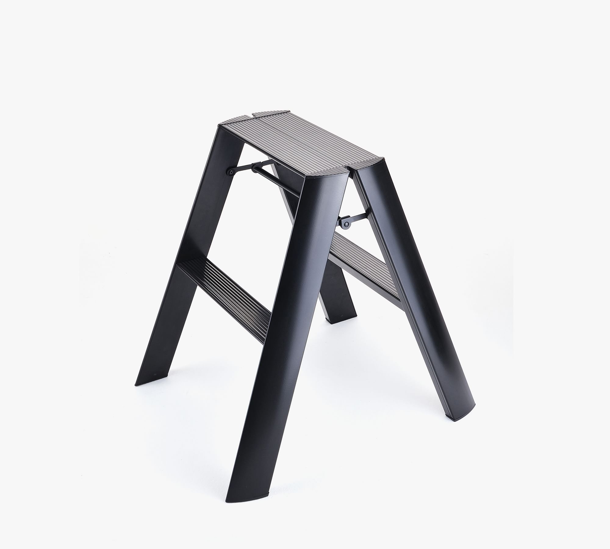 Lucano Step Stool